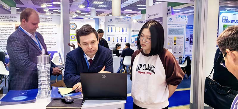 汉德阀门俄罗斯NEFTEGAZ-国际石油天然气展.jpg